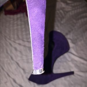 Jessica Simpson pump heels